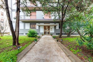 Exterior - Da Luigi Pio Florence – Comfortable Apartment with Garden View and Private Parking (Firenze)