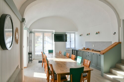 Chambre d’hôte 2 avec piscine partagée, jardin commun et Wi-Fi