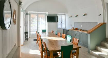 Chambre dâhĂŽte 2 avec piscine partagĂ©e, jardin commun et Wi-Fi