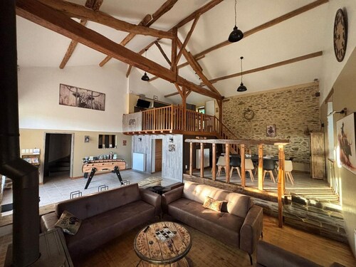 Country House 'Le Ranch Des Ours' with Private Pool, Terrace & Wi-Fi
