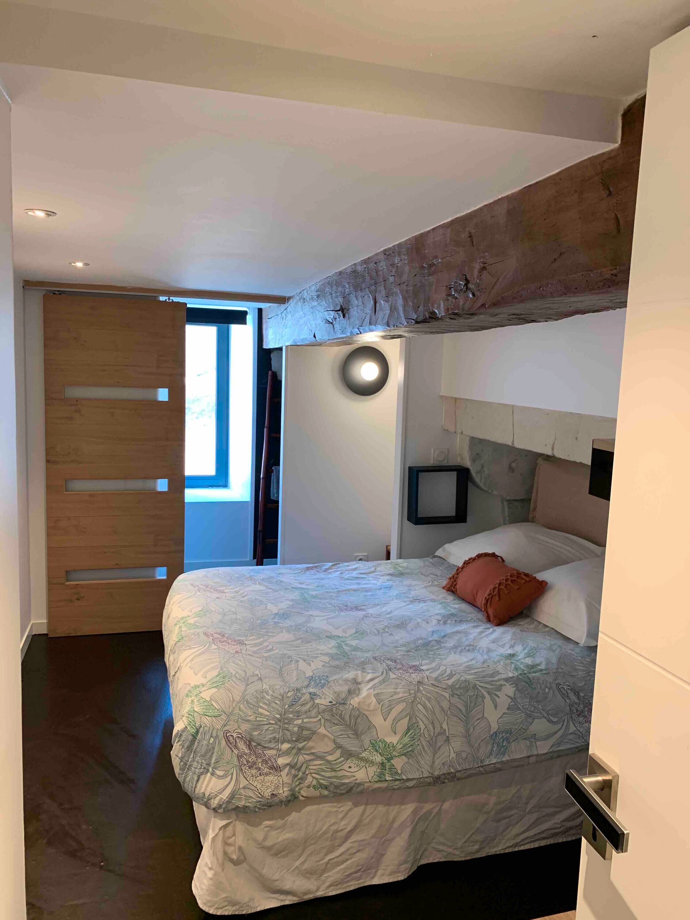 熨斗/熨衣板、WiFi、床单