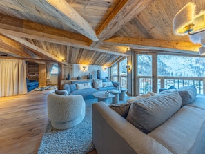 TV, fireplace - Exceptional apartment with fireplace and home cinema in Val-d'Isère (Val-d'Isère)