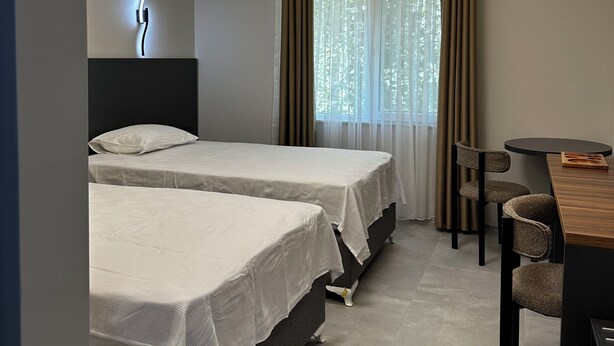 Unclassified image, 1 of 12, button - SARMAŞIK OTEL (Nurhak)