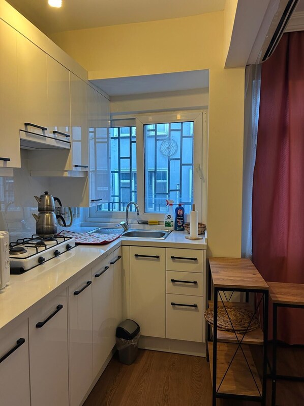 Basic Apartment | Private kitchen - Besiktas1 (İstanbul)