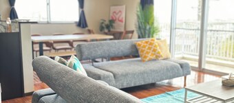 Yomitan, Okinawa|Only one pair per day. A private family villa chosen by international guests! Children can also enjoy making noise without hesitation!