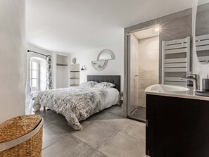 4 habitaciones y wifi gratis 
