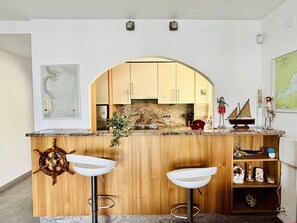 Interior - Renovated Apartment in Santa Margarita - 2 Bedrooms (Roses)