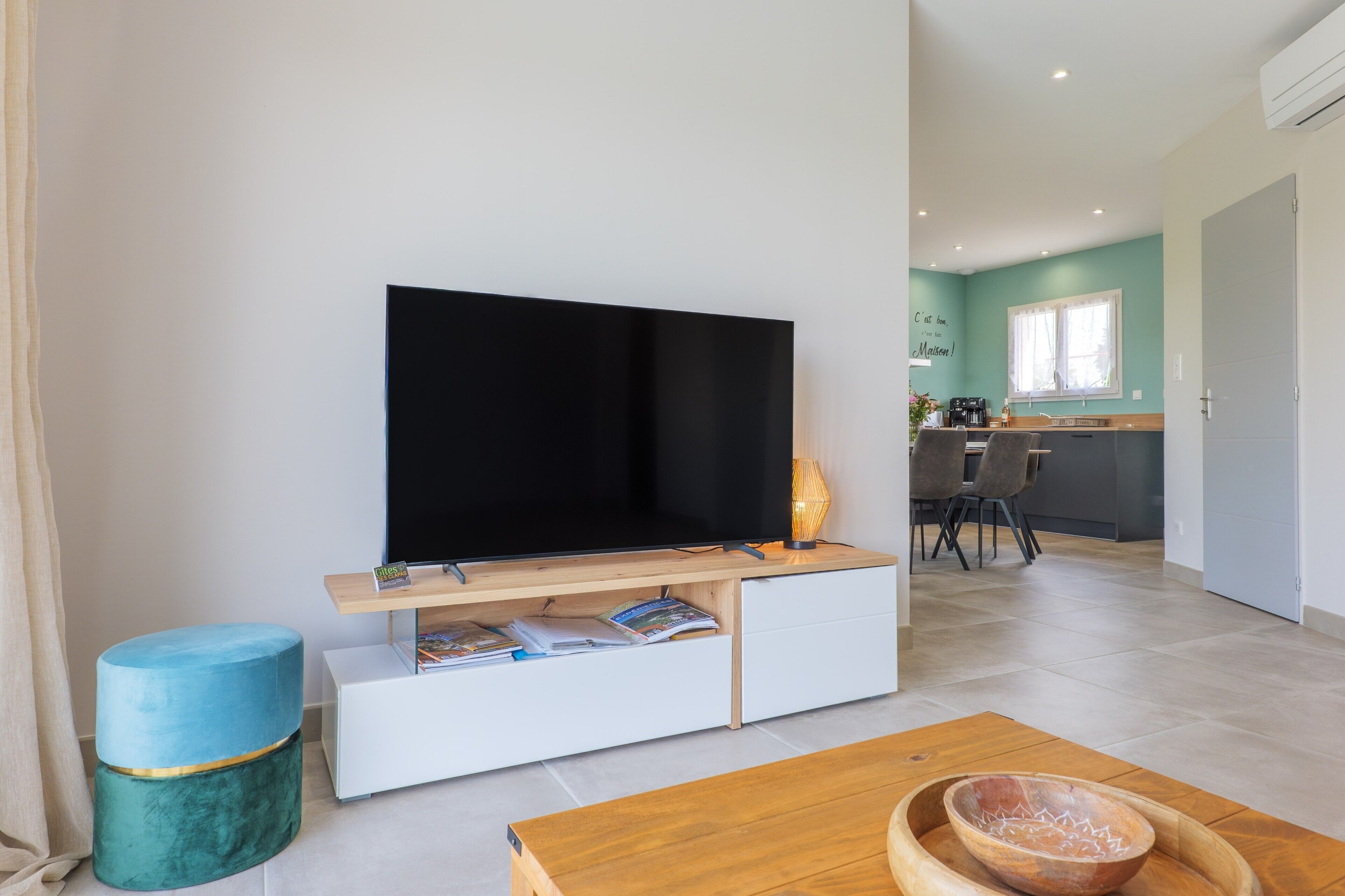 Fernseher