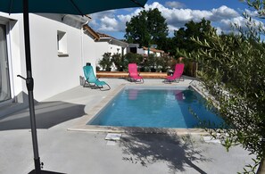 Pool - Villa "Gîte Des Clapas – Lisa" with Wi-Fi and Air Conditioning (Balazuc)