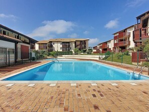 Pool - Vieux Boucau: 2-BR Cabin 6 Pers with Pool, Parking (Vieux-Boucau-les-Bains)