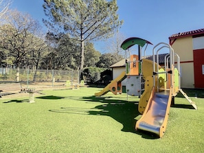 Children’s area - Soustons Beach - 6-person Duplex Villa with Terrace (Soustons)