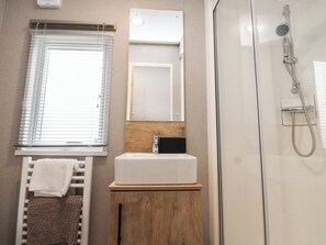 Shower - The Retreat (Morecambe)