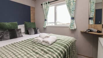 3 bedrooms, individually decorated, individually furnished, free WiFi