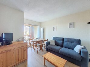TV - T2 Apartment with pool, parking - Vieux-Boucau (Vieux-Boucau-les-Bains)