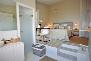 Luksus-villa - havudsigt | Strygejern/strygebræt, gratis baby-/barnesenge, gratis Wi-Fi, sengetøj