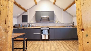 Cottage | Interior