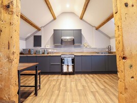 Cottage | Interior