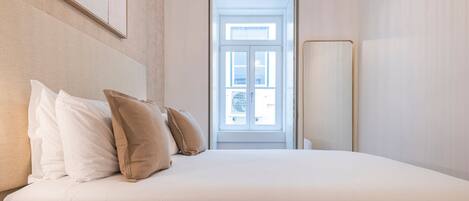 Fer et planche à repasser, lit de bébé portatif, accÚs au Wi-Fi (inclus)