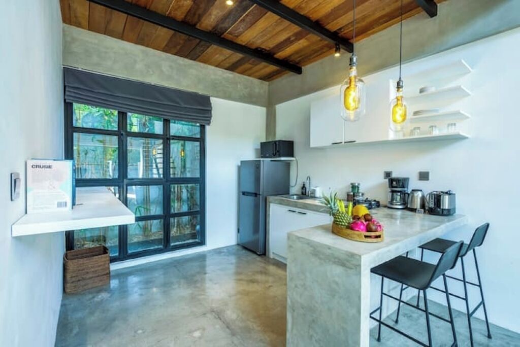 雪櫃、微波爐、爐具、咖啡機/沖茶器