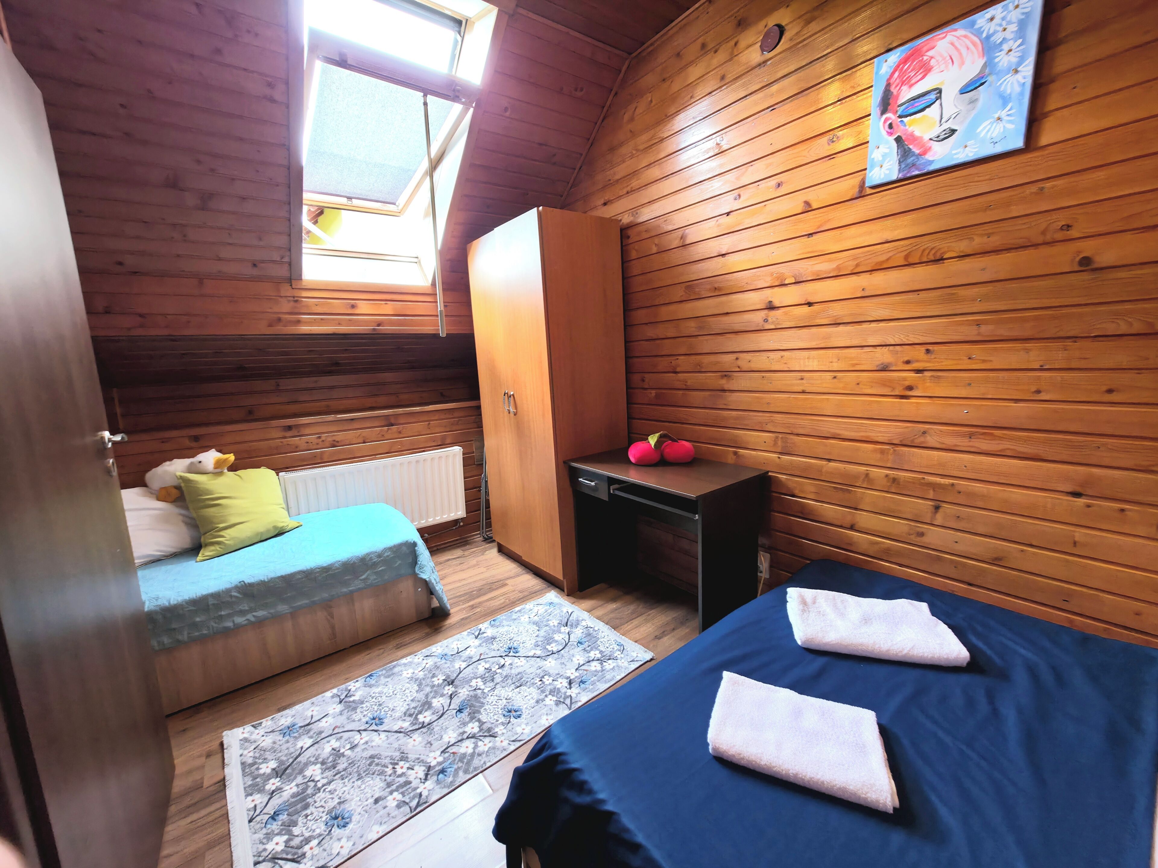2 bedrooms, WiFi, bed sheets