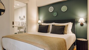 Bügeleisen/Bügelbrett, Reisekinderbett, kostenloses WLAN, Bettwäsche