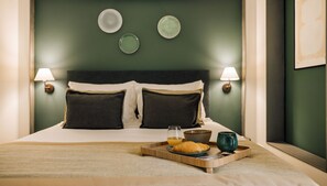 Bügeleisen/Bügelbrett, Reisekinderbett, kostenloses WLAN, Bettwäsche