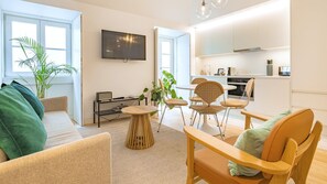 TV - Ando Living - Douradores Townhouse - 503 (Lisboa)