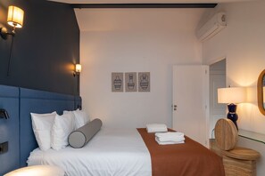 Iron/ironing board, travel cot, free WiFi, bed sheets - Santa Justa 77 Flats - 601 (Lisboa)