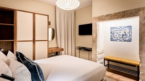 Iron/ironing board, travel cot, free WiFi, bed sheets - Ando Living - Augusta Townhouse - 201 (Lisboa)