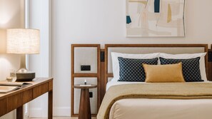 Tabla de planchar con plancha, cuna de viaje y wifi gratis 