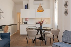 Dining - Santa Justa 77 Flats - 302 (Lisboa)
