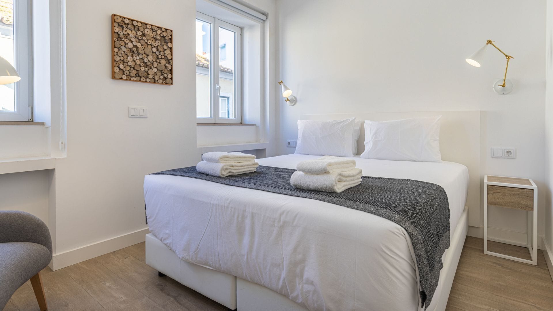1 dormitorio, tabla de planchar con plancha, cuna de viaje y wifi gratis