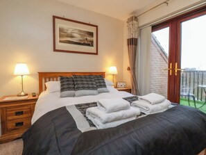 3 habitaciones, decoración personalizada y muebles diferentes 