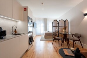 Interior - Ando Living - Flores 200 Townhouse - 102 (Porto)