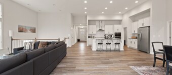 Creekside Haven at Lake Anna • Dock, Fire Pit & Game Room