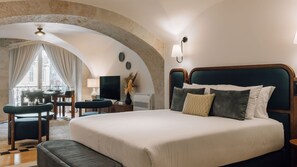 2 chambres, fer et planche à repasser, lit parapluie, Wi-Fi gratuit