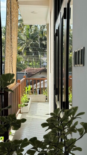 Doppia Standard, balcone, vista cortile | Wi-Fi gratuito