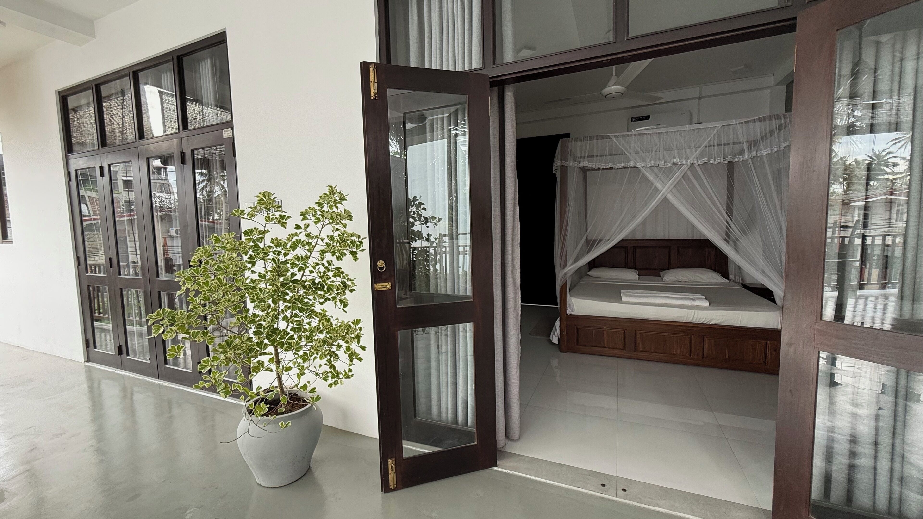 Habitació doble estàndard, balcó, vistes al pati | Wifi gratuïta 