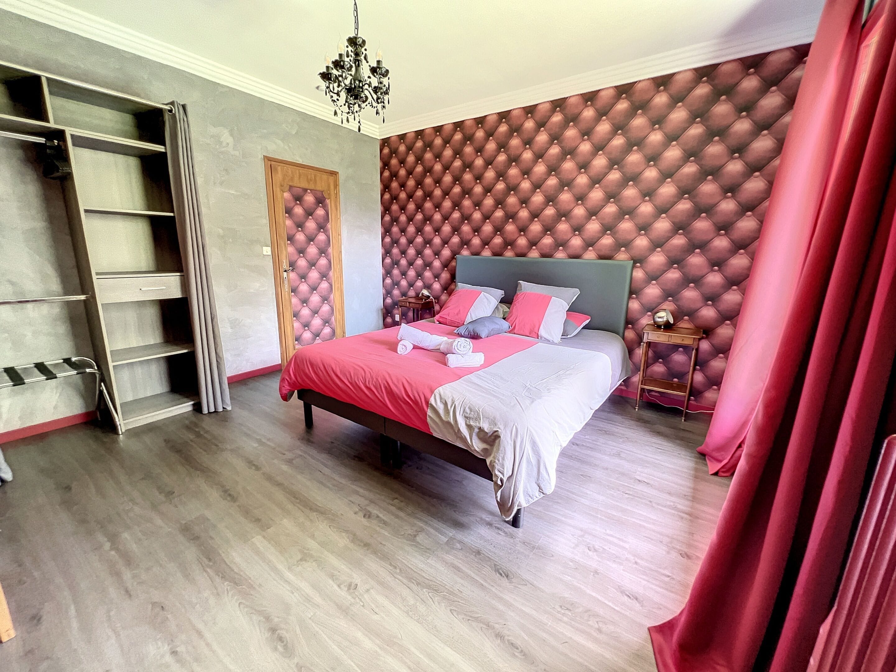 标准双人房, 阳台, 花园景观 | 免费 WiFi