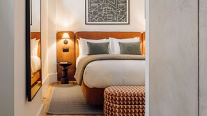 Iron/ironing board, travel cot, free WiFi, bed sheets - Ando Living - Corpo Santo House - 201 (Lisboa)