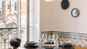 Dining - Ando Living - Madalena House - 501 (Lisboa)