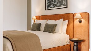 Bügeleisen/Bügelbrett, Reisekinderbett, kostenloses WLAN, Bettwäsche