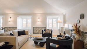 TV - Ando Living - Madalena House - 601 (Lisboa)