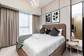 Premium Apartment, 1 Bedroom, Balcony, Golf View | Blackout drapes, iron/ironing board, free WiFi - Stylish 1BR Apartment at Golf Gate (Dubai)