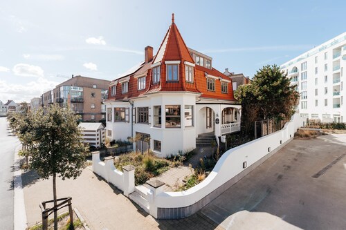 Maison Georges - charming doll's house by the sea with 5 rooms!