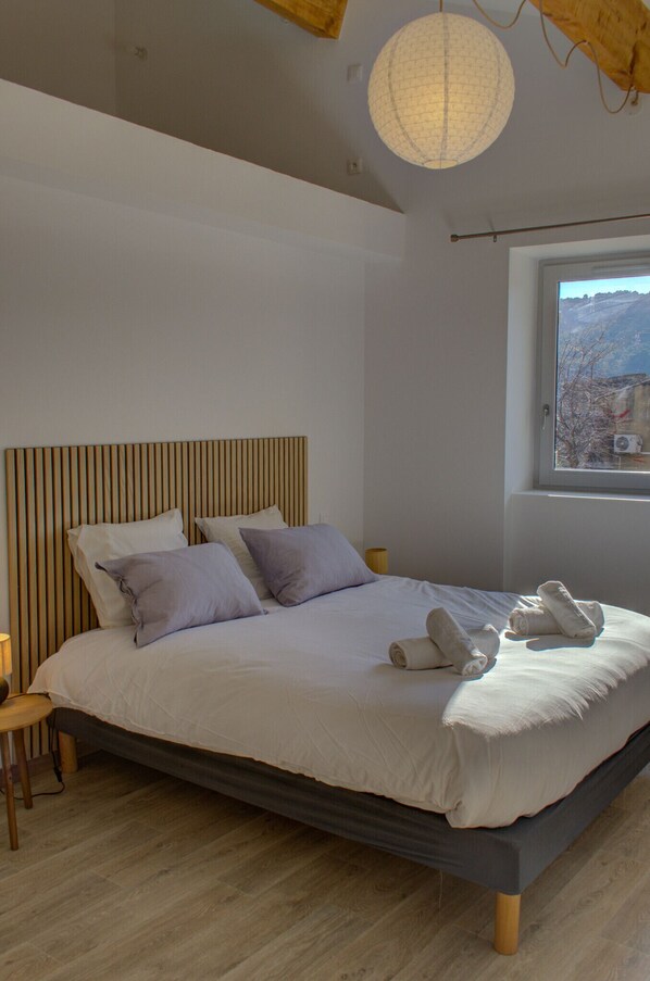 1 makuuhuone, ilmainen Wi-Fi, vuodevaatteet