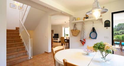 Villa Sa Calma With 4 Bedrooms and 3 Bathrooms