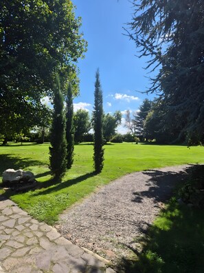 Jardines del alojamiento