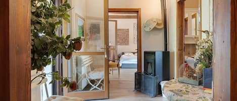1 habitación, wifi y ropa de cama