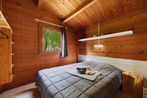 WiFi - Chalet “Prestige Le 13” with Shared Pool, Communal Garden and Wi-Fi (Saint-Gervais)